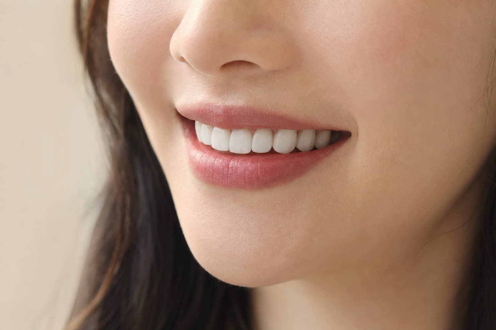 Gummy smile · gum contouring — an even, natural smile line